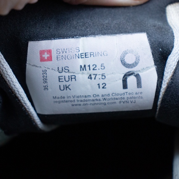 ON Cloudflow Alloy Magnet Running Shoes Men's Size 12.5 - Picture 9 of 11